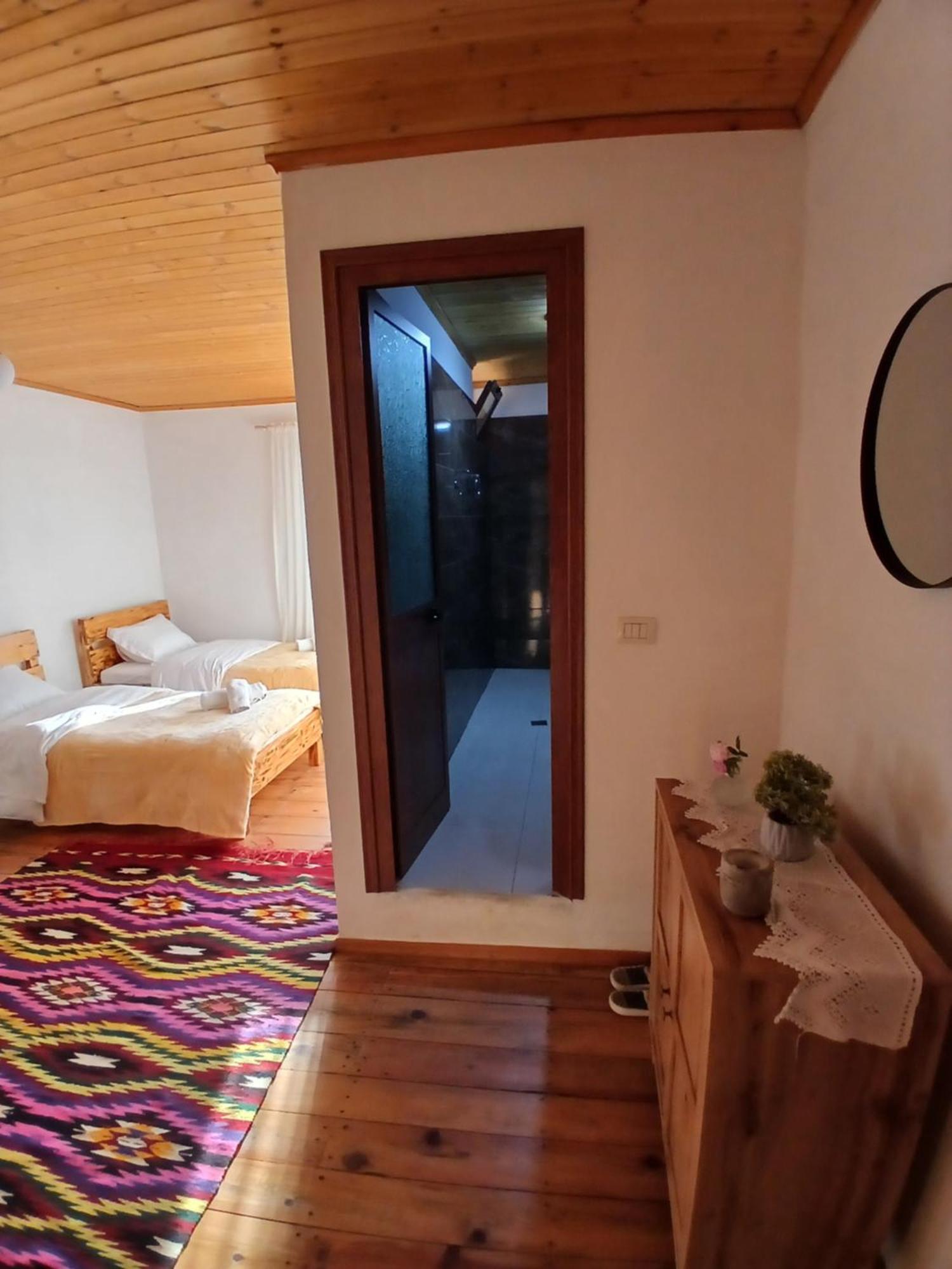 Hotel Bujtina Tusha Priska e Madhe Esterno foto