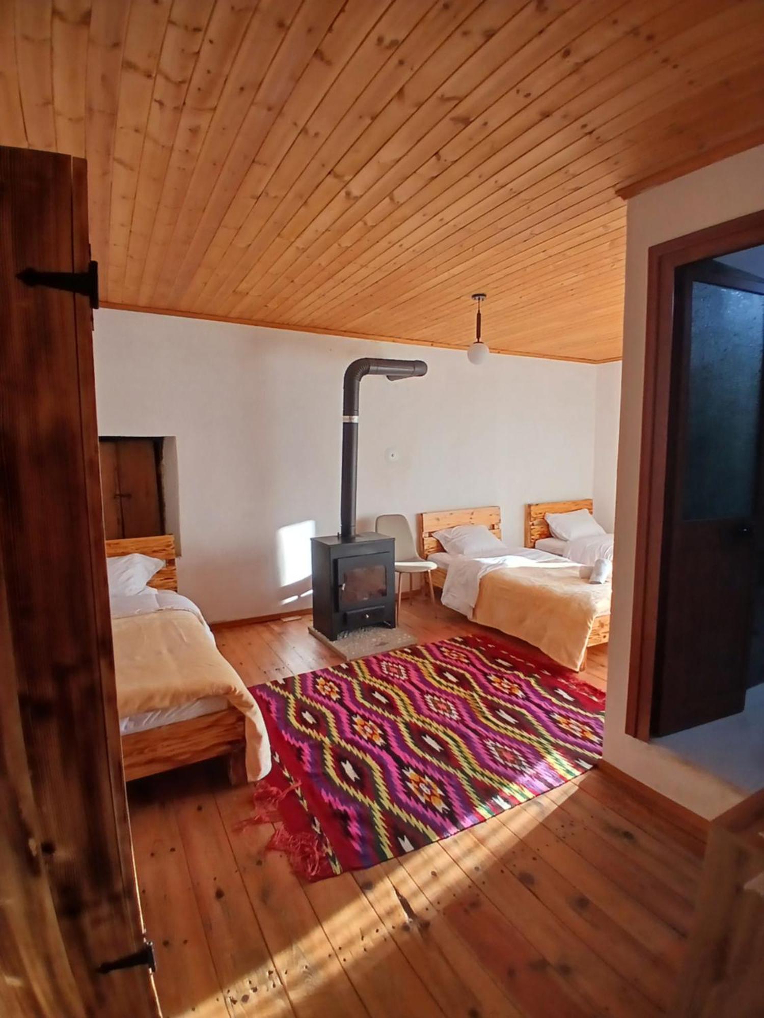 Hotel Bujtina Tusha Priska e Madhe Esterno foto